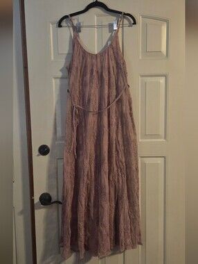 Wishlist Lace Maxi Dress in Dusty Mauve